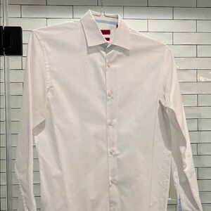 HUGO BOSS Michael Sharp Fit Easy Iron Spread Collar Solid Twill Dress Shirt